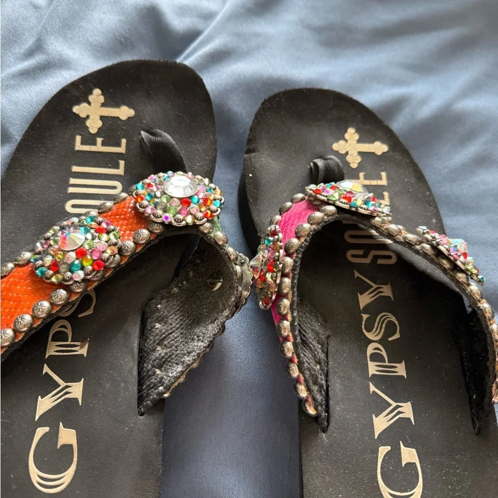 Women's Colorful Embellished Sandals - Picture 2 of 4